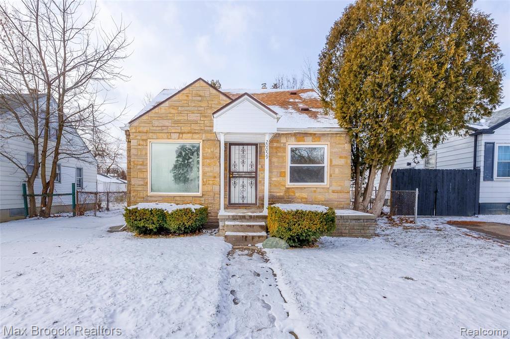 20059 Bloom Street Detroit MI home sold at full price with seller representation by Patrice Henderson