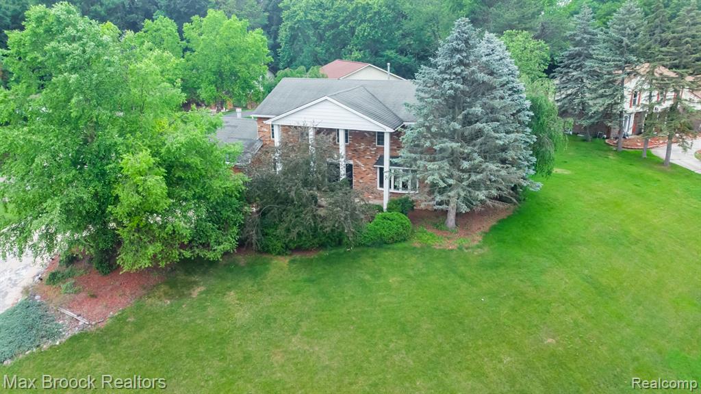 Luxury furnished home leased again in the Shenandoah Lake in the Woods subdivision in West Bloomfield Township