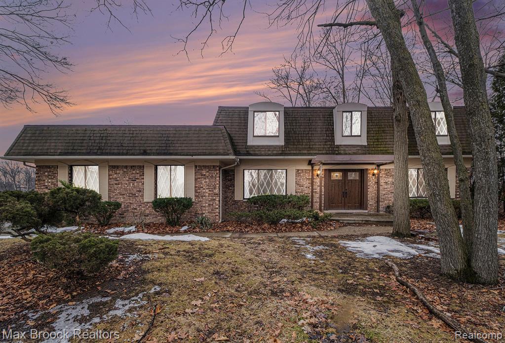 Sold home in the Orchard Crest subdivision of West Bloomfield Michigan