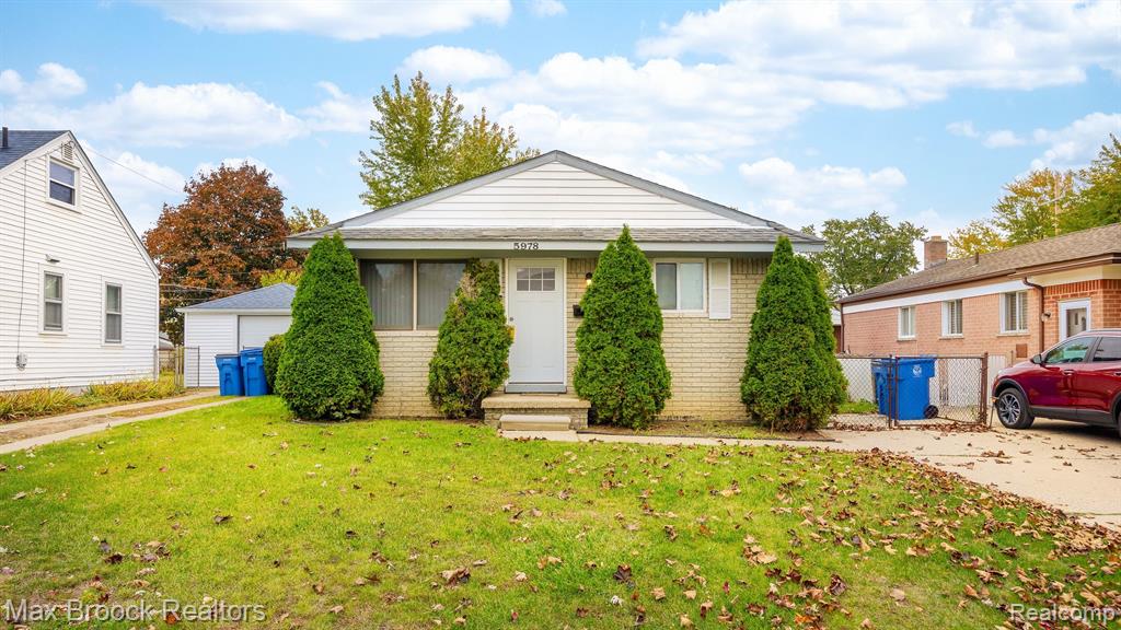 Sold home at 5978 Nightingale St in Dearborn Heights, MI in the Comeford Ford Road Subdivision