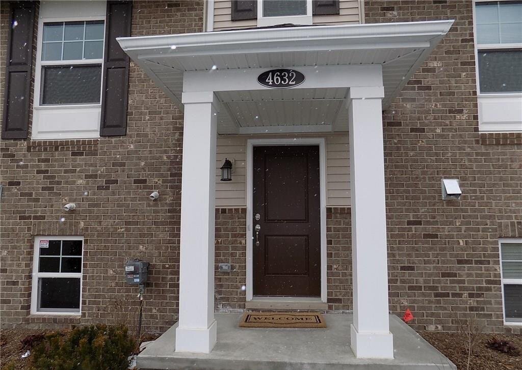 Designed Living Real Estate Troy Mi Bradley Square Troy Mi