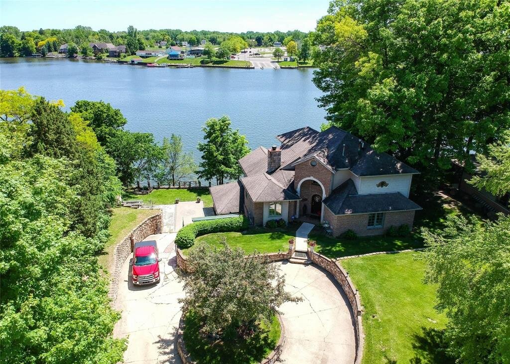 Designed Living Real Estate Van Buren Twp Mi Lake Crest Estates In Van Buren Twp Mi