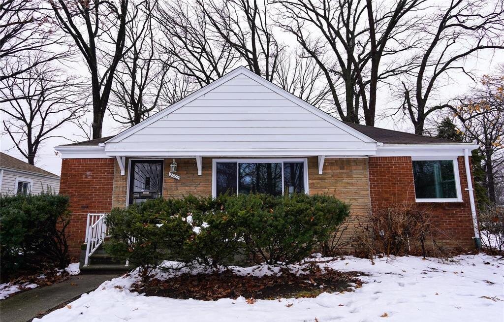 Designed Living Real Estate Oak Park Mi Schaefer Highway Estates Oak Park Mi