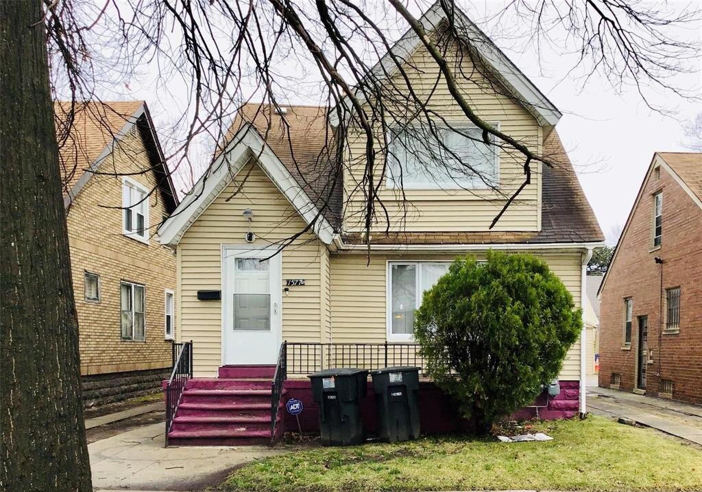 Sold duplex investment property at 15771 Tracey Street in Detroit Michigan