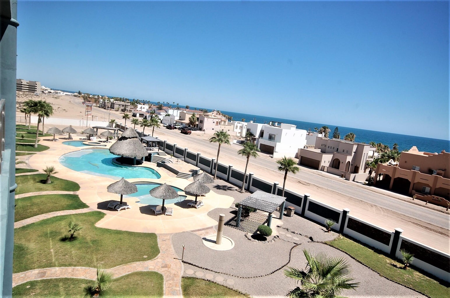 Linda Vista Resort John Walz