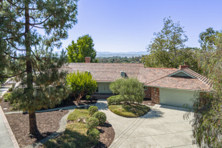 Fallbrook home exterior on Yucca Road – Fallbrook home tour October 18