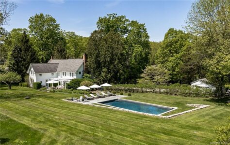 Bonnie Sue Bevans Kent Ct Clapboard Sold 2