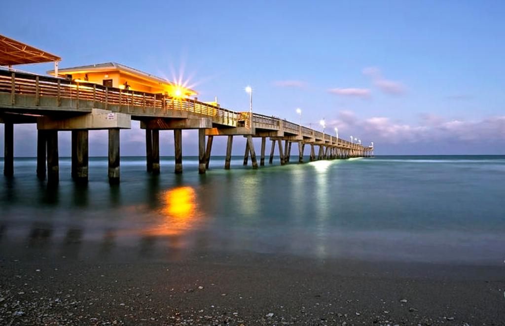 Dania Beach, Florida Barbara Marks